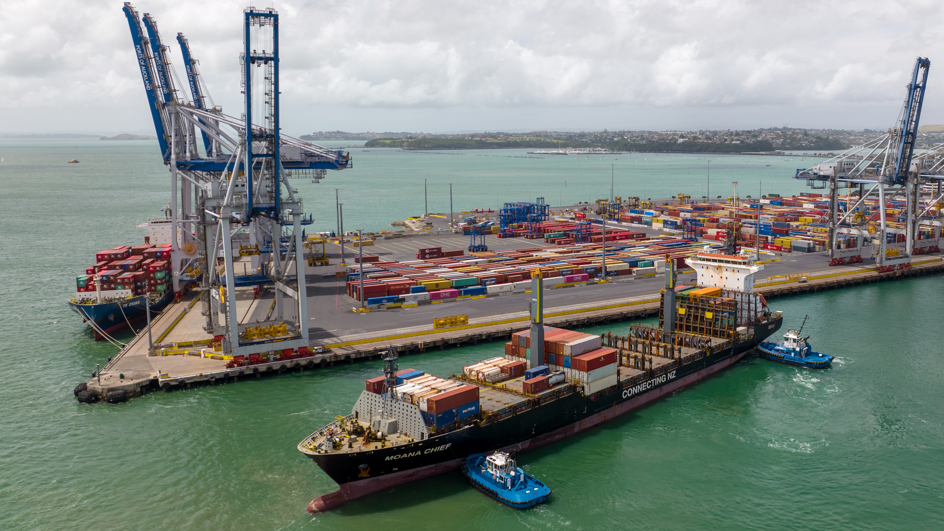 Boat leaving docks NZ