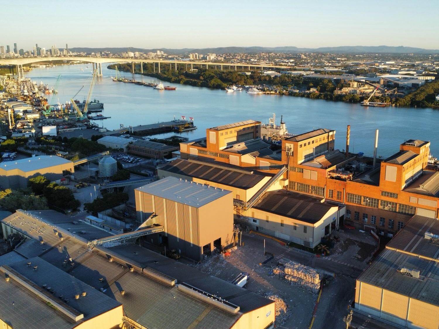 Panoramic view of Visy's Gibson Island paper mill